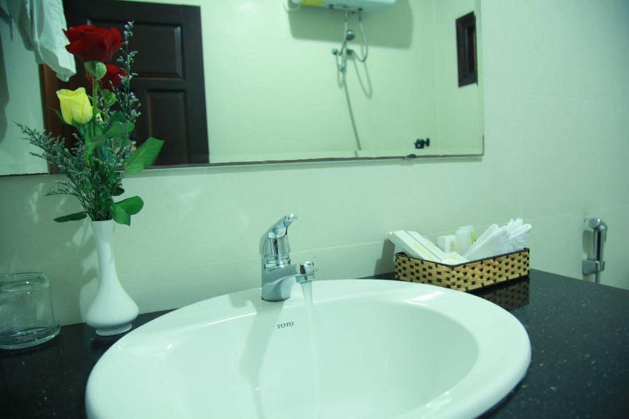 Nhà nghỉ A25 - 53 Tuệ Tĩnh Hà Nội